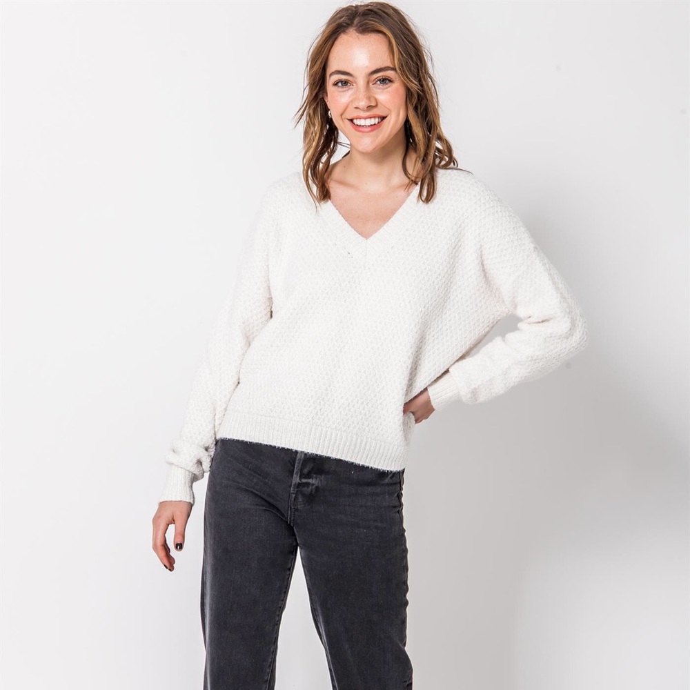 New❤️ Fuzzy Chenille V-Neck Drop Shoulder Sweater - Picture 2 of 3